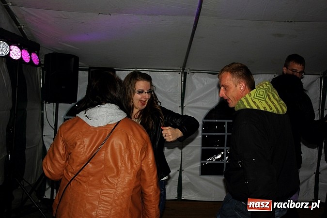 Zdjęcie w galerii na portalu naszraciborz.pl: Majówka w Wojnowicach rozpoczęta  wiadomości z regionu