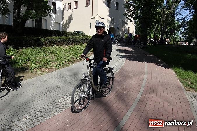 Zdjęcie w galerii na portalu naszraciborz.pl: Rowerowa majówka w Raciborzu wiadomości z regionu