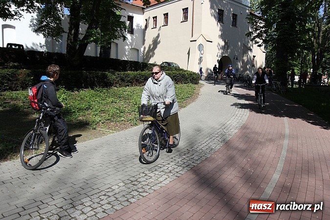 Zdjęcie w galerii na portalu naszraciborz.pl: Rowerowa majówka w Raciborzu wiadomości z regionu