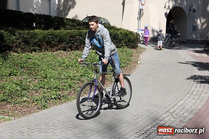 Zdjęcie w galerii na portalu naszraciborz.pl: Rowerowa majówka w Raciborzu wiadomości z regionu