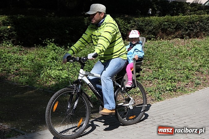 Zdjęcie w galerii na portalu naszraciborz.pl: Rowerowa majówka w Raciborzu wiadomości z regionu