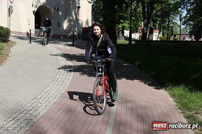 Zdjęcie w galerii na portalu naszraciborz.pl: Rowerowa majówka w Raciborzu wiadomości z regionu