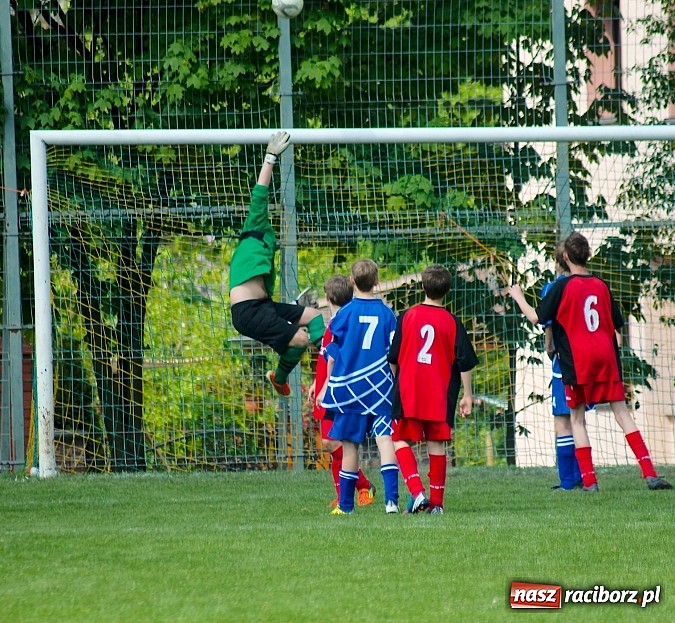 Zdjęcie w galerii na portalu naszraciborz.pl: Juniorzy Ocic rozgromili rówieśników z Owsiszcz wiadomości z regionu