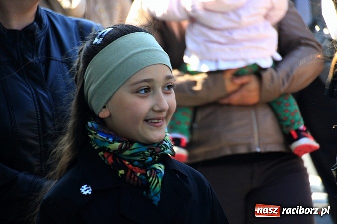 Zdjęcie w galerii na portalu naszraciborz.pl: Parafianie ze strażakami szli do św. Floriana wiadomości z regionu