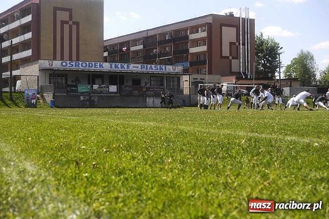 Zdjęcie w galerii na portalu naszraciborz.pl: Rybnik Thunders z raciborzanami w składzie zainaugurowali nowy sezon wiadomości z regionu