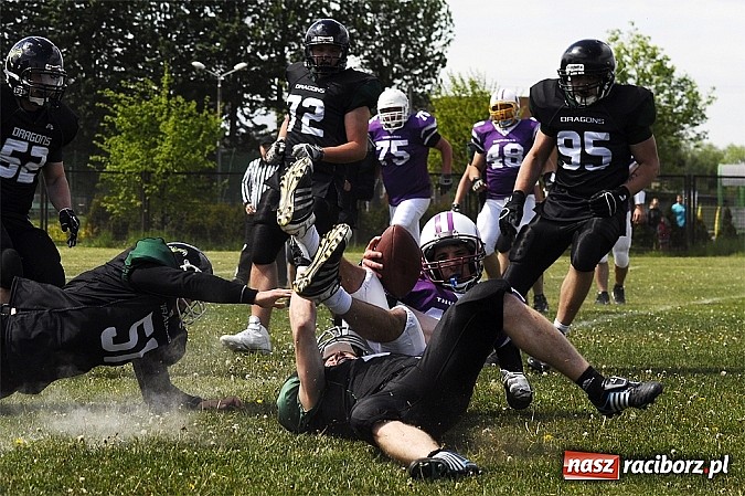 Zdjęcie w galerii na portalu naszraciborz.pl: Rybnik Thunders z raciborzanami w składzie zainaugurowali nowy sezon wiadomości z regionu