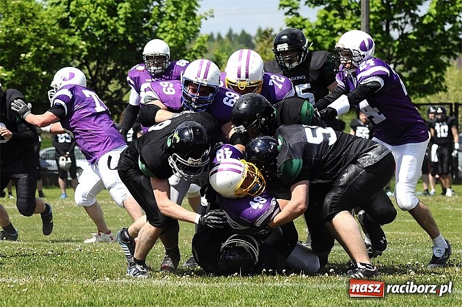 Zdjęcie w galerii na portalu naszraciborz.pl: Rybnik Thunders z raciborzanami w składzie zainaugurowali nowy sezon wiadomości z regionu
