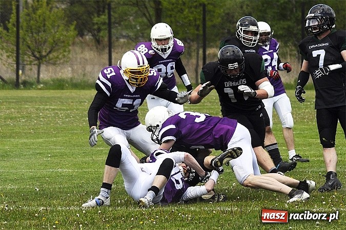 Zdjęcie w galerii na portalu naszraciborz.pl: Rybnik Thunders z raciborzanami w składzie zainaugurowali nowy sezon wiadomości z regionu