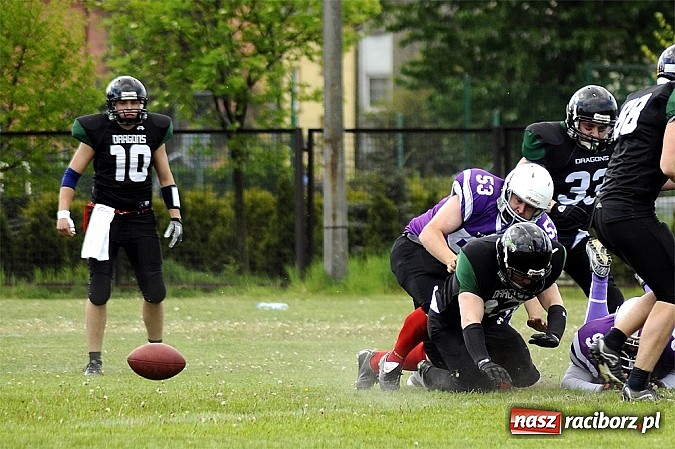 Zdjęcie w galerii na portalu naszraciborz.pl: Rybnik Thunders z raciborzanami w składzie zainaugurowali nowy sezon wiadomości z regionu