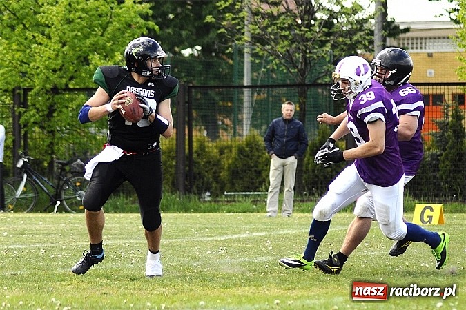 Zdjęcie w galerii na portalu naszraciborz.pl: Rybnik Thunders z raciborzanami w składzie zainaugurowali nowy sezon wiadomości z regionu