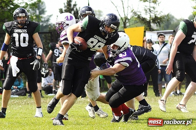 Zdjęcie w galerii na portalu naszraciborz.pl: Rybnik Thunders z raciborzanami w składzie zainaugurowali nowy sezon wiadomości z regionu