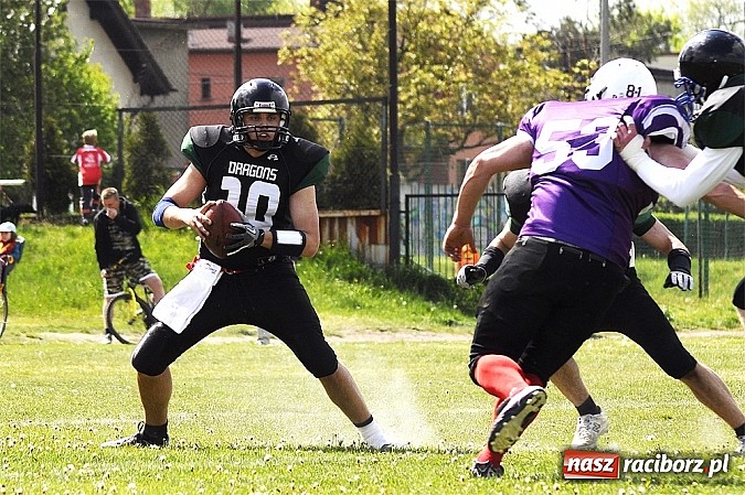 Zdjęcie w galerii na portalu naszraciborz.pl: Rybnik Thunders z raciborzanami w składzie zainaugurowali nowy sezon wiadomości z regionu