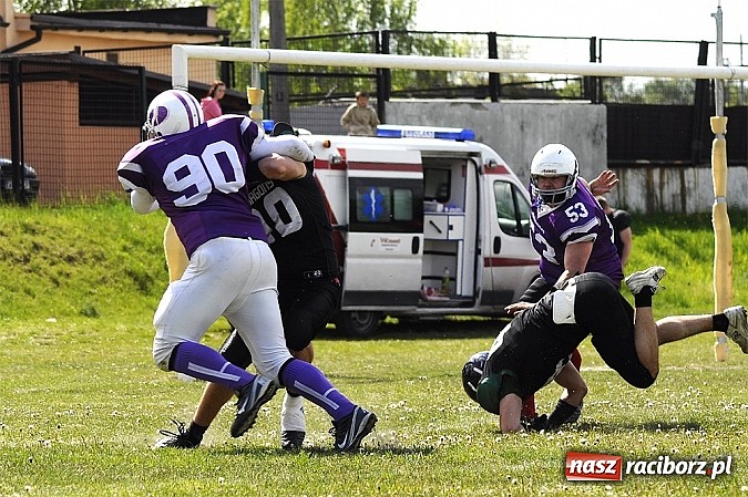 Zdjęcie w galerii na portalu naszraciborz.pl: Rybnik Thunders z raciborzanami w składzie zainaugurowali nowy sezon wiadomości z regionu
