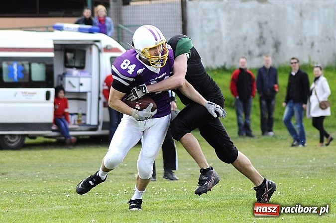 Zdjęcie w galerii na portalu naszraciborz.pl: Rybnik Thunders z raciborzanami w składzie zainaugurowali nowy sezon wiadomości z regionu
