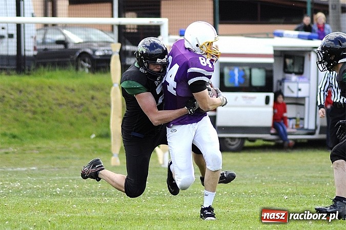 Zdjęcie w galerii na portalu naszraciborz.pl: Rybnik Thunders z raciborzanami w składzie zainaugurowali nowy sezon wiadomości z regionu
