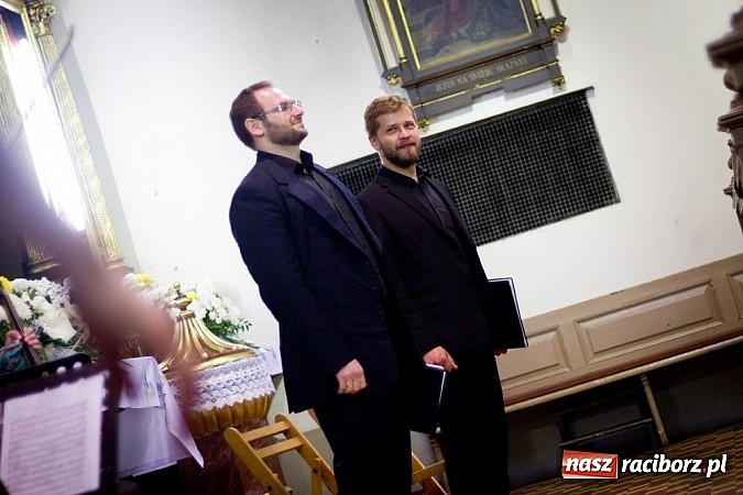 Zdjęcie w galerii na portalu naszraciborz.pl: TU ES PETRUS – wyjątkowy koncert w kościele farnym  wiadomości z regionu