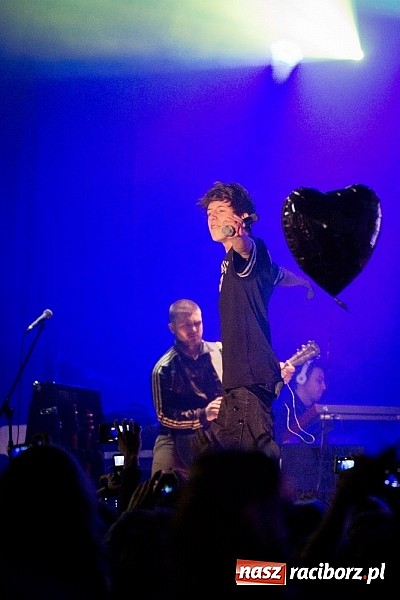 Zdjęcie w galerii na portalu naszraciborz.pl: Dawid Kwiatkowski z dużym poślizgiem na finał majówki w Nędzy  wiadomości z regionu