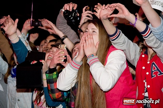 Zdjęcie w galerii na portalu naszraciborz.pl: Dawid Kwiatkowski z dużym poślizgiem na finał majówki w Nędzy  wiadomości z regionu