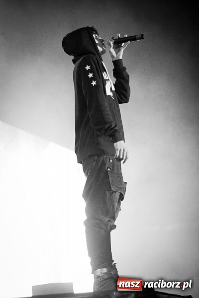 Zdjęcie w galerii na portalu naszraciborz.pl: Dawid Kwiatkowski z dużym poślizgiem na finał majówki w Nędzy  wiadomości z regionu