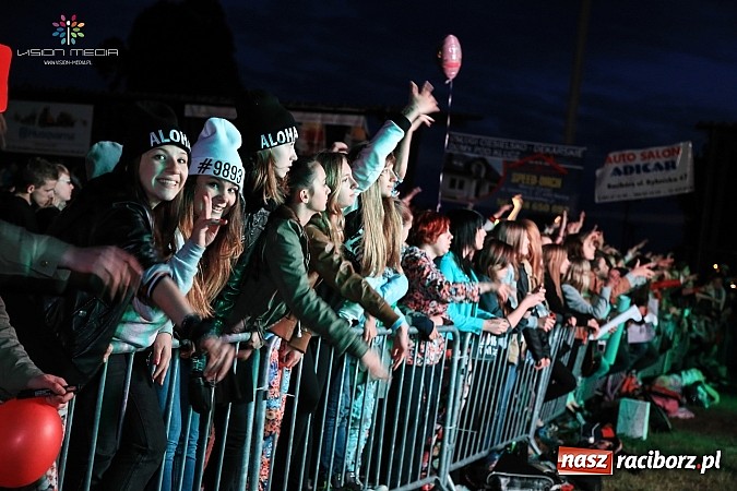 Zdjęcie w galerii na portalu naszraciborz.pl: Dawid Kwiatkowski z dużym poślizgiem na finał majówki w Nędzy  wiadomości z regionu