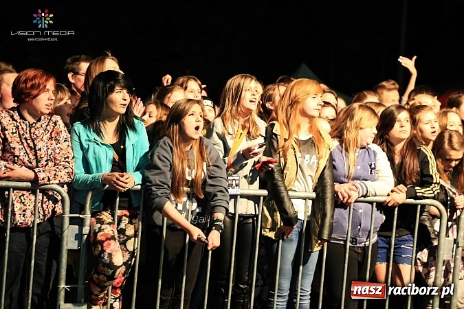 Zdjęcie w galerii na portalu naszraciborz.pl: Dawid Kwiatkowski z dużym poślizgiem na finał majówki w Nędzy  wiadomości z regionu