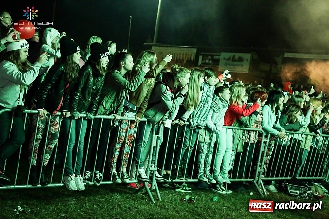 Zdjęcie w galerii na portalu naszraciborz.pl: Dawid Kwiatkowski z dużym poślizgiem na finał majówki w Nędzy  wiadomości z regionu