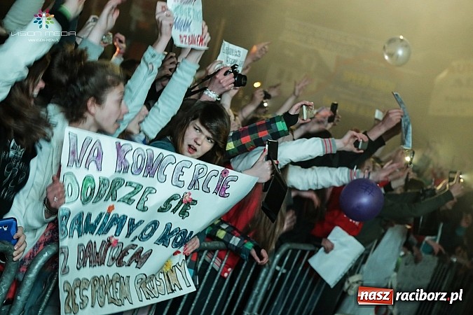 Zdjęcie w galerii na portalu naszraciborz.pl: Dawid Kwiatkowski z dużym poślizgiem na finał majówki w Nędzy  wiadomości z regionu