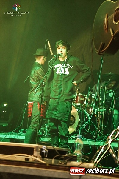 Zdjęcie w galerii na portalu naszraciborz.pl: Dawid Kwiatkowski z dużym poślizgiem na finał majówki w Nędzy  wiadomości z regionu