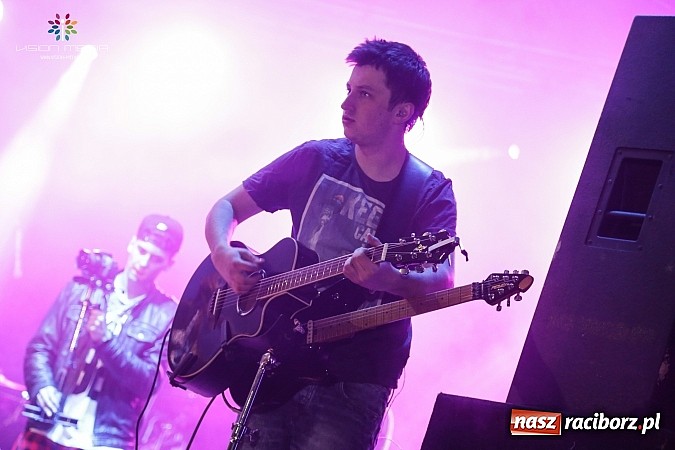 Zdjęcie w galerii na portalu naszraciborz.pl: Dawid Kwiatkowski z dużym poślizgiem na finał majówki w Nędzy  wiadomości z regionu