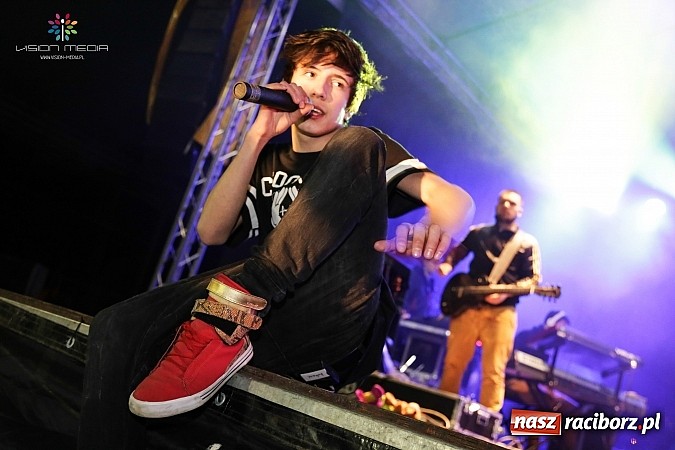 Zdjęcie w galerii na portalu naszraciborz.pl: Dawid Kwiatkowski z dużym poślizgiem na finał majówki w Nędzy  wiadomości z regionu