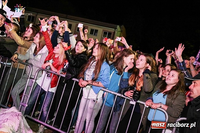 Zdjęcie w galerii na portalu naszraciborz.pl: Dawid Kwiatkowski z dużym poślizgiem na finał majówki w Nędzy  wiadomości z regionu