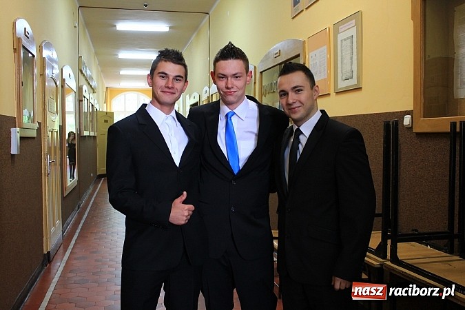 Zdjęcie w galerii na portalu naszraciborz.pl: Maturzyści z I LO najbardziej boją się Potopu wiadomości z regionu