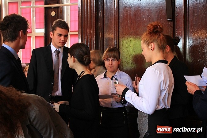 Zdjęcie w galerii na portalu naszraciborz.pl: Maturzyści z I LO najbardziej boją się Potopu wiadomości z regionu