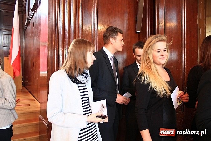 Zdjęcie w galerii na portalu naszraciborz.pl: Maturzyści z I LO najbardziej boją się Potopu wiadomości z regionu