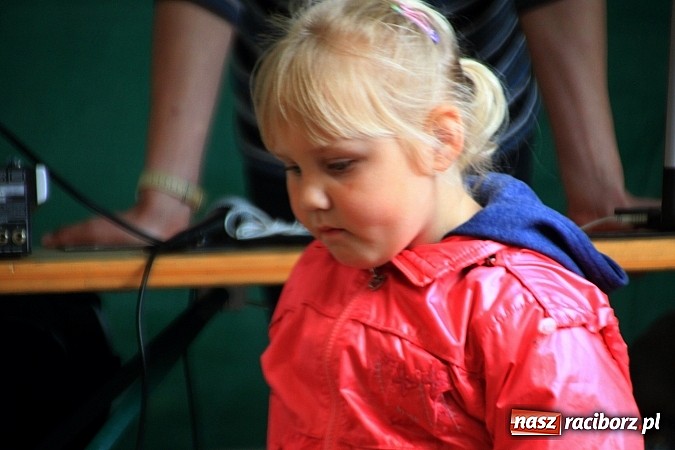 Zdjęcie w galerii na portalu naszraciborz.pl: Salvatore Esposito gwiazdą maj&oacute;wki w Wojnowicach wiadomości z regionu