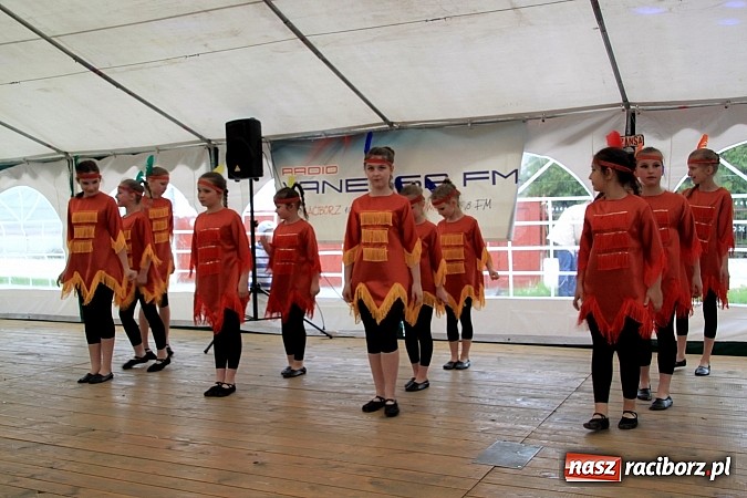 Zdjęcie w galerii na portalu naszraciborz.pl: Salvatore Esposito gwiazdą maj&oacute;wki w Wojnowicach wiadomości z regionu