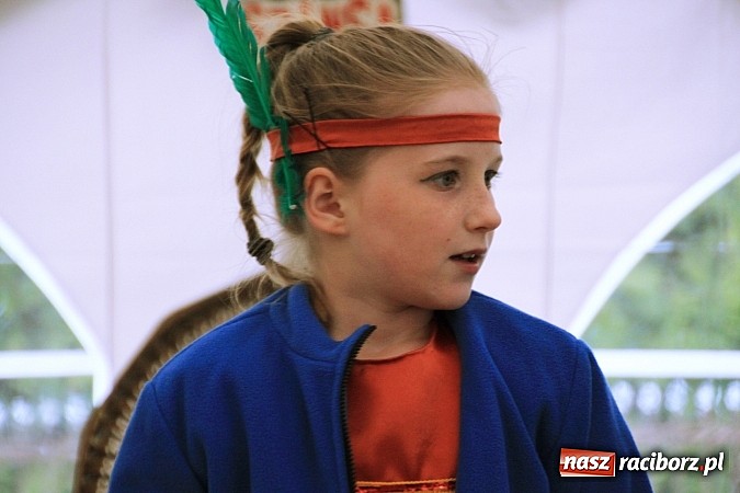 Zdjęcie w galerii na portalu naszraciborz.pl: Salvatore Esposito gwiazdą maj&oacute;wki w Wojnowicach wiadomości z regionu