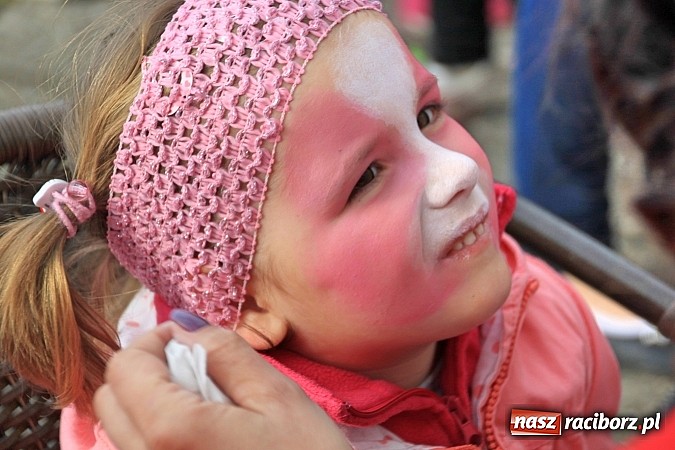 Zdjęcie w galerii na portalu naszraciborz.pl: Salvatore Esposito gwiazdą maj&oacute;wki w Wojnowicach wiadomości z regionu