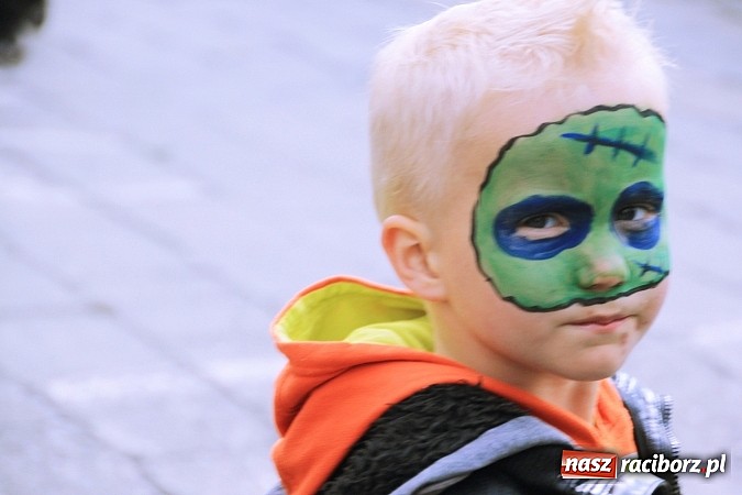 Zdjęcie w galerii na portalu naszraciborz.pl: Salvatore Esposito gwiazdą maj&oacute;wki w Wojnowicach wiadomości z regionu