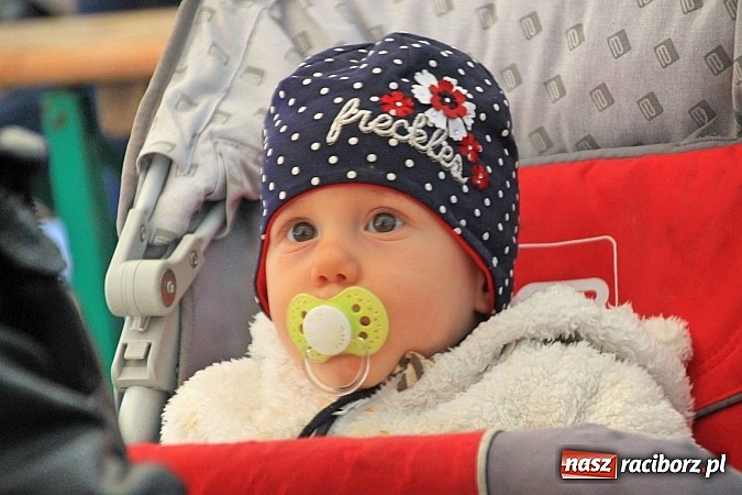 Zdjęcie w galerii na portalu naszraciborz.pl: Salvatore Esposito gwiazdą maj&oacute;wki w Wojnowicach wiadomości z regionu