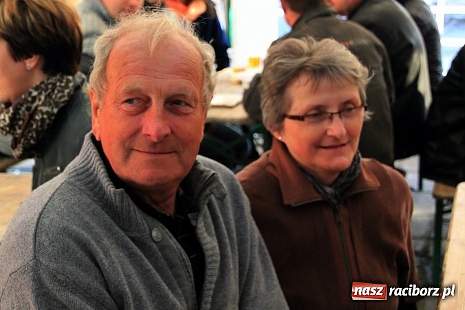 Zdjęcie w galerii na portalu naszraciborz.pl: Salvatore Esposito gwiazdą maj&oacute;wki w Wojnowicach wiadomości z regionu