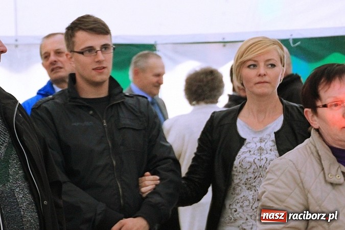 Zdjęcie w galerii na portalu naszraciborz.pl: Salvatore Esposito gwiazdą maj&oacute;wki w Wojnowicach wiadomości z regionu