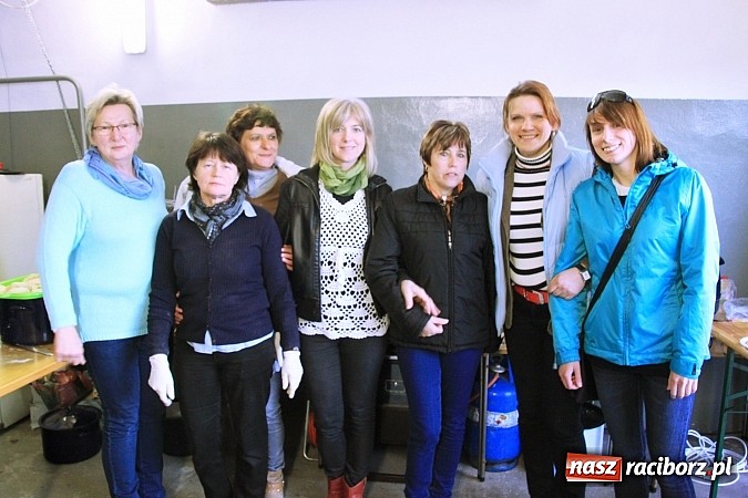 Zdjęcie w galerii na portalu naszraciborz.pl: Salvatore Esposito gwiazdą maj&oacute;wki w Wojnowicach wiadomości z regionu