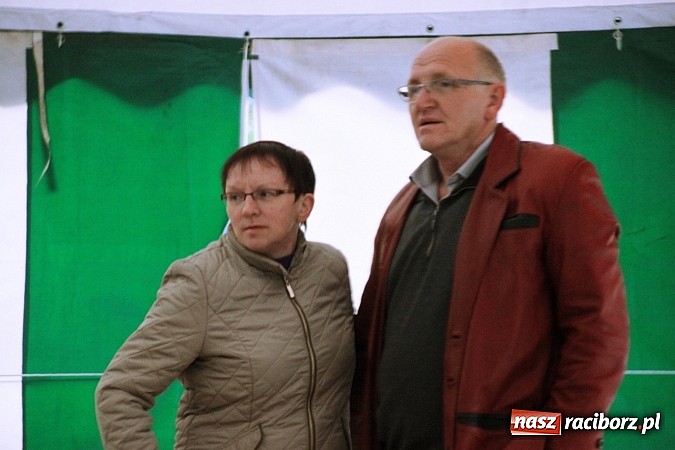 Zdjęcie w galerii na portalu naszraciborz.pl: Salvatore Esposito gwiazdą maj&oacute;wki w Wojnowicach wiadomości z regionu