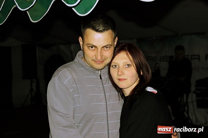 Zdjęcie w galerii na portalu naszraciborz.pl: Salvatore Esposito gwiazdą maj&oacute;wki w Wojnowicach wiadomości z regionu