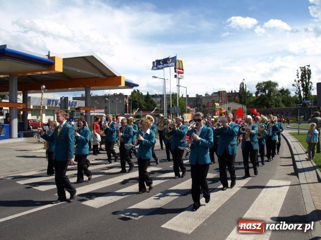 Zdjęcie w galerii na portalu naszraciborz.pl: Strasburger zagrał mnicha wiadomości z regionu