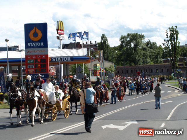 Zdjęcie w galerii na portalu naszraciborz.pl: Strasburger zagrał mnicha wiadomości z regionu
