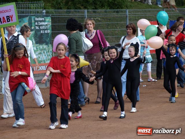 Zdjęcie w galerii na portalu naszraciborz.pl: Strasburger zagrał mnicha wiadomości z regionu
