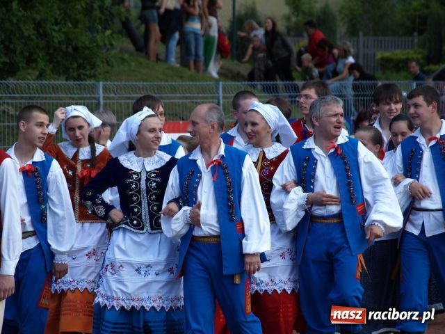 Zdjęcie w galerii na portalu naszraciborz.pl: Strasburger zagrał mnicha wiadomości z regionu