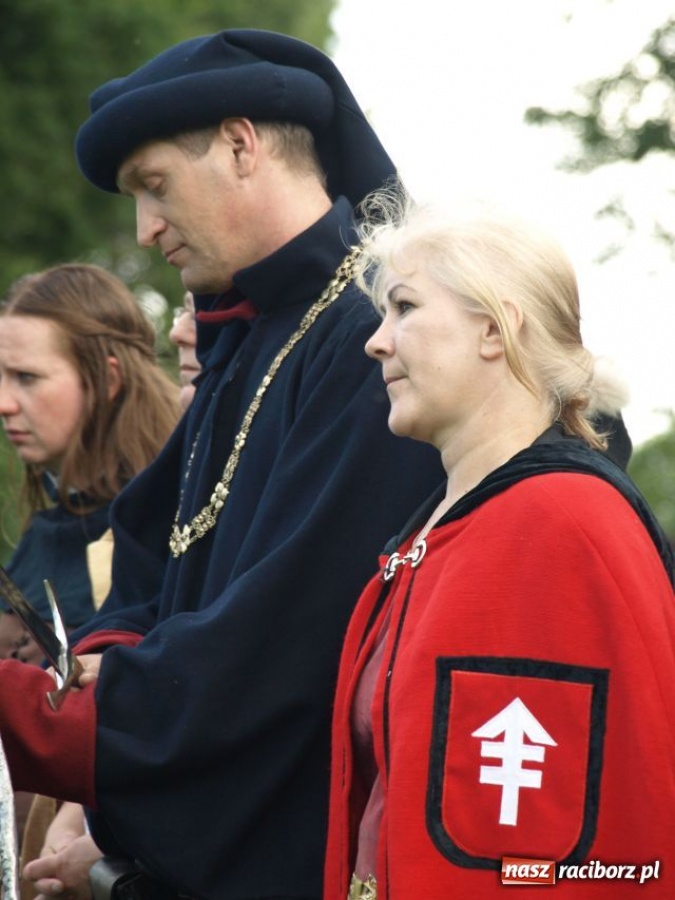 Zdjęcie w galerii na portalu naszraciborz.pl: Strasburger zagrał mnicha wiadomości z regionu